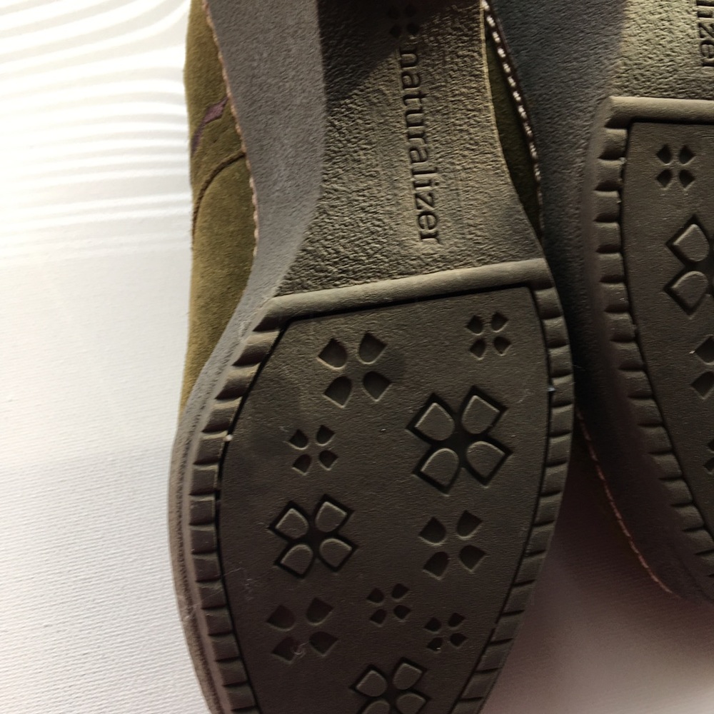 Naturalizer ankle boots. Not for sale!!! - Picture 6 of 8
